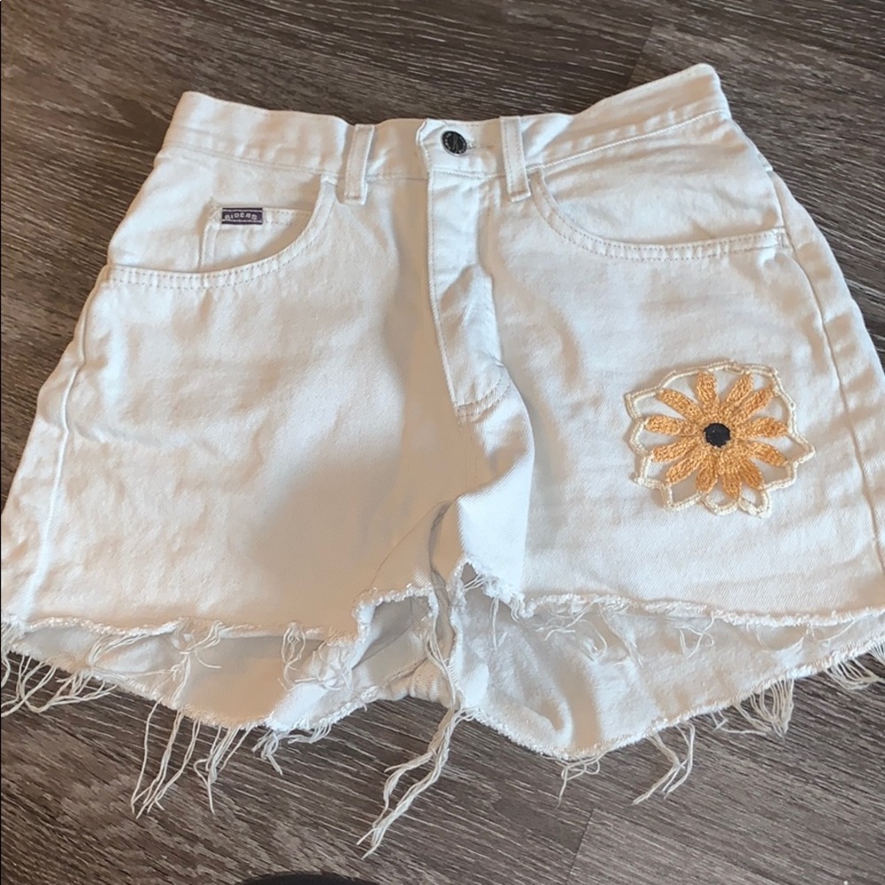 Vintage Riders Jean shorts with sunflower